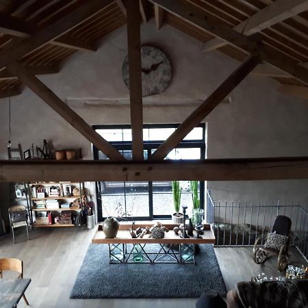 Le Hangar Des Voyageurs Petit-Halleux Buitenkant foto