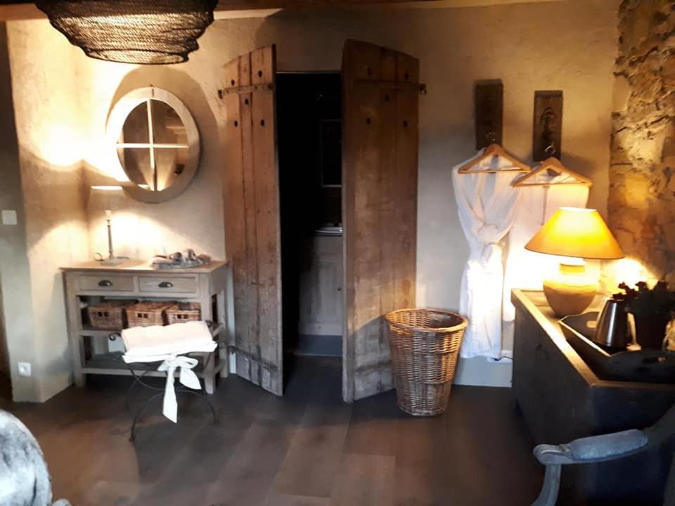 Le Hangar Des Voyageurs Petit-Halleux Buitenkant foto